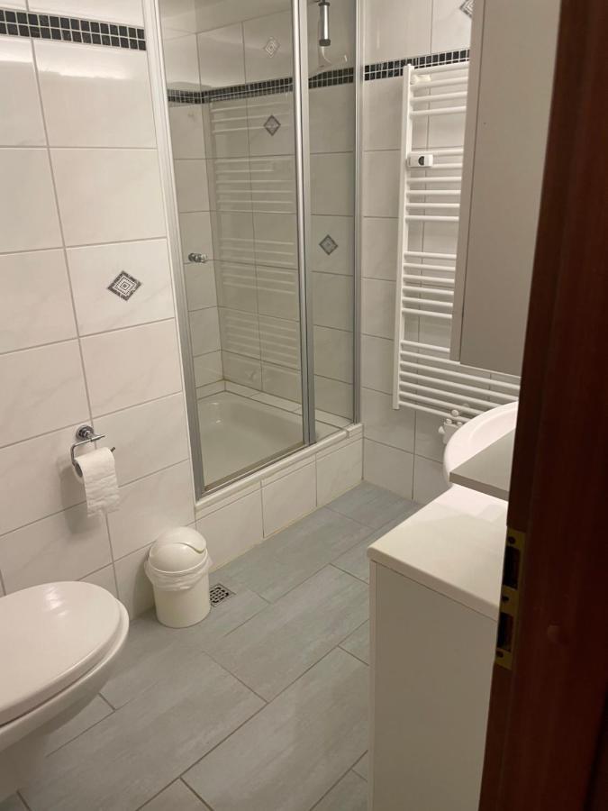 Wohnunghahnenkleeld Γκόσλαρ Εξωτερικό φωτογραφία